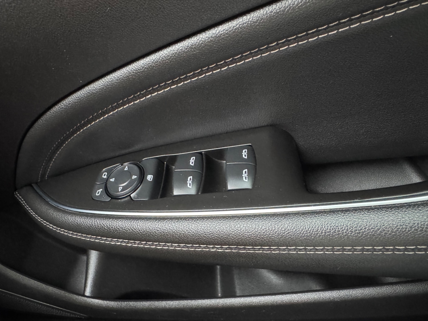 Used Vauxhall Insignia 2018 for sale - 77145180: Photo 26