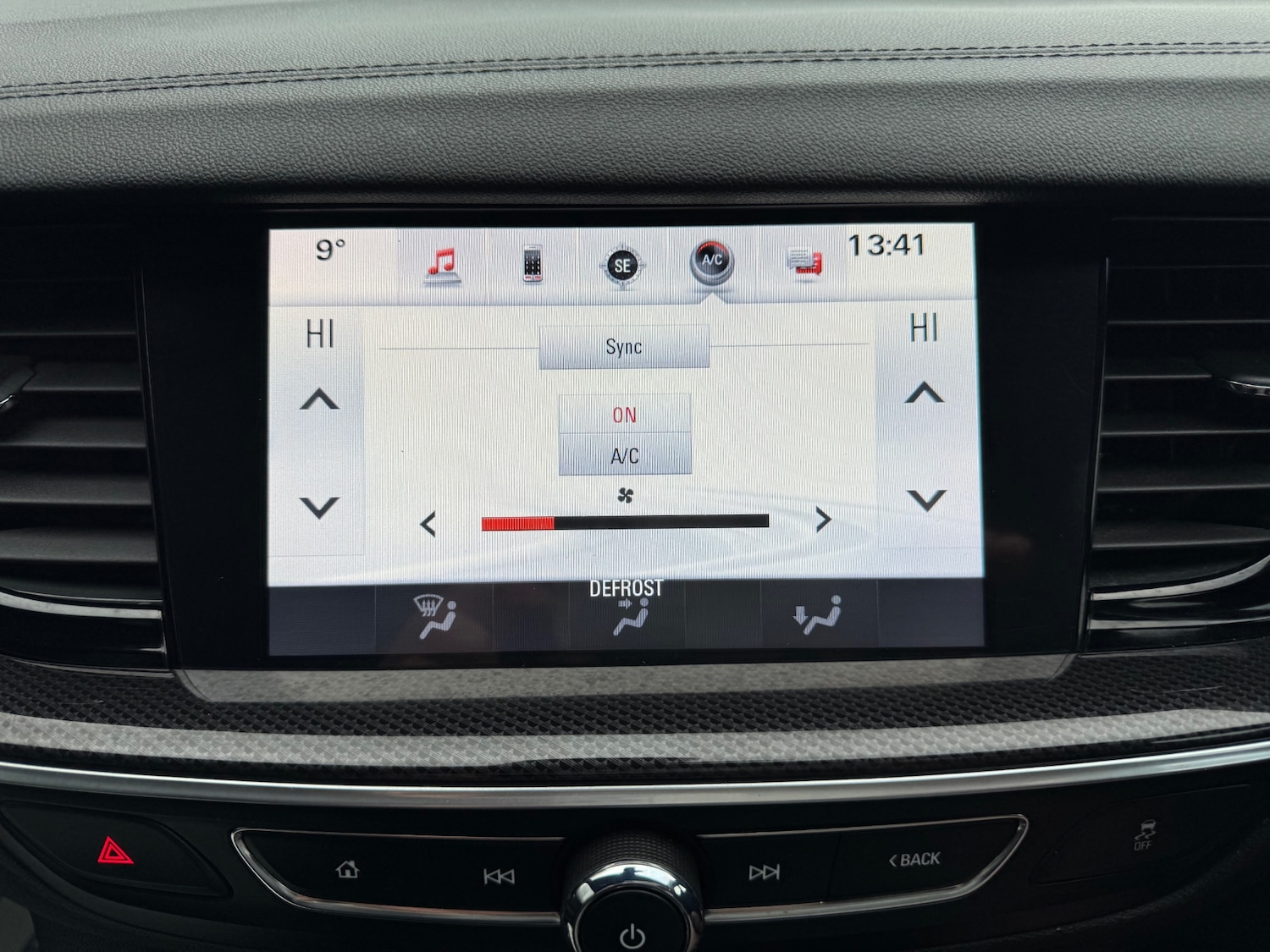 Used Vauxhall Insignia 2018 for sale - 77145180: Photo 35