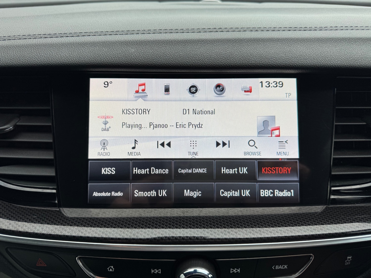 Used Vauxhall Insignia 2018 for sale - 77145180: Photo 36