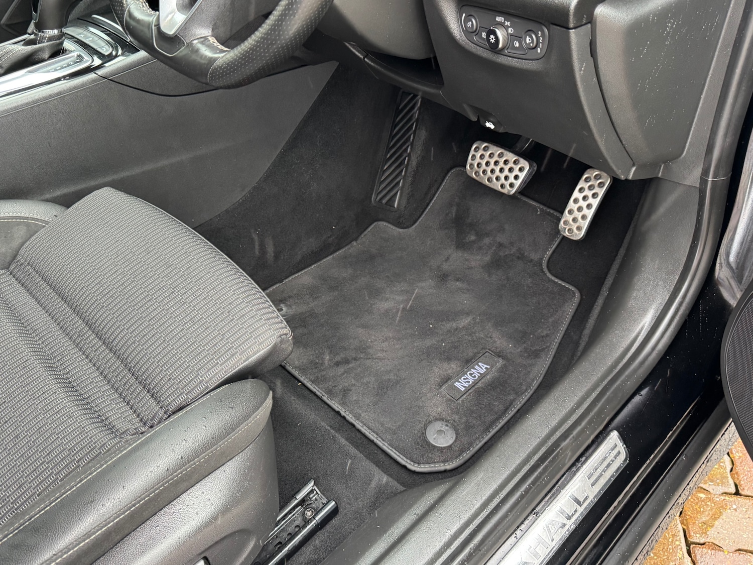 Used Vauxhall Insignia 2018 for sale - 77145180: Photo 40