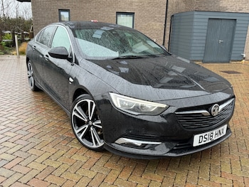 Used Vauxhall Insignia 2018 for sale - 77145180: Photo