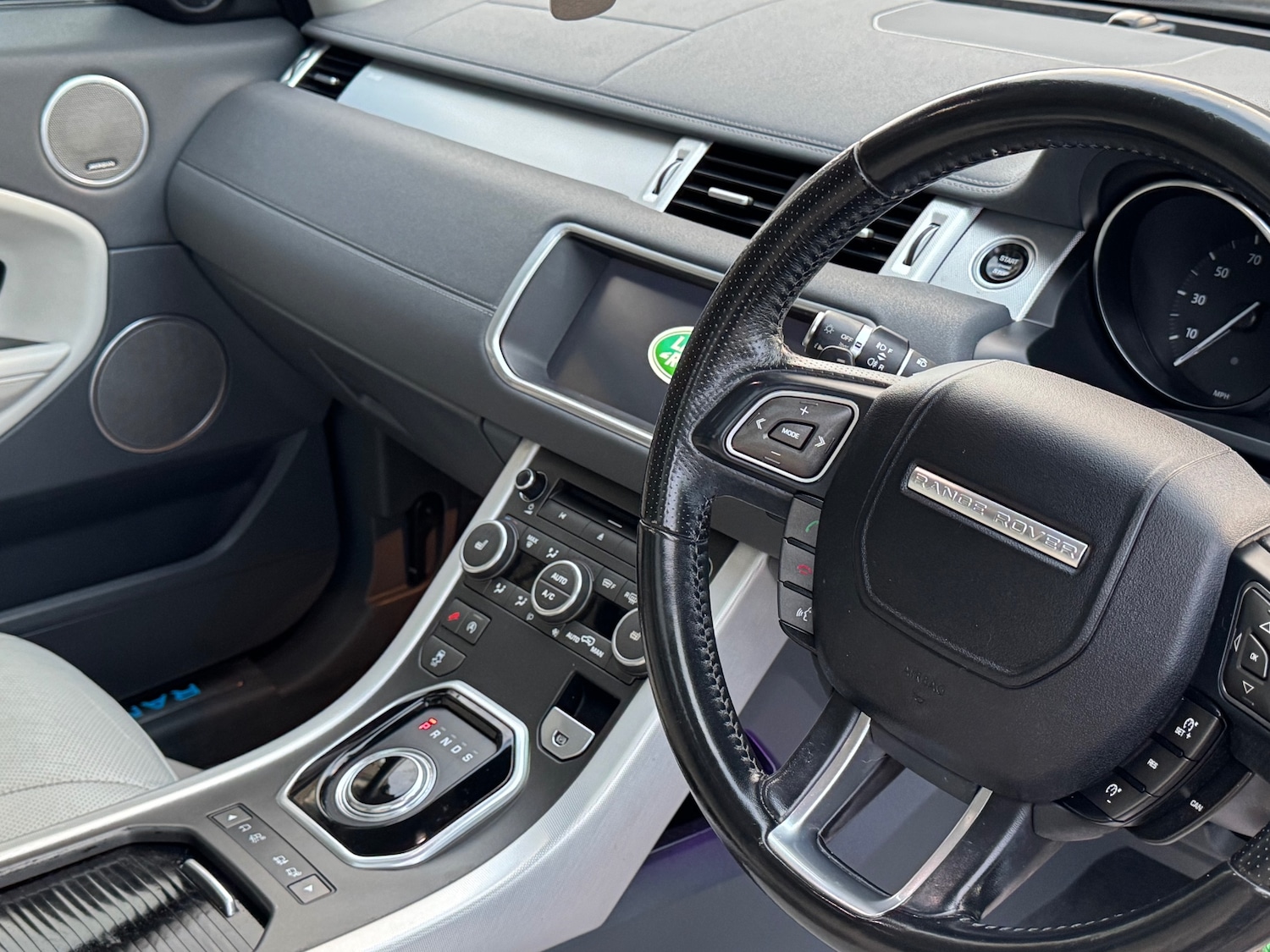 Used Land Rover Range Rover Evoque 2017 for sale - 76904750: Photo 20