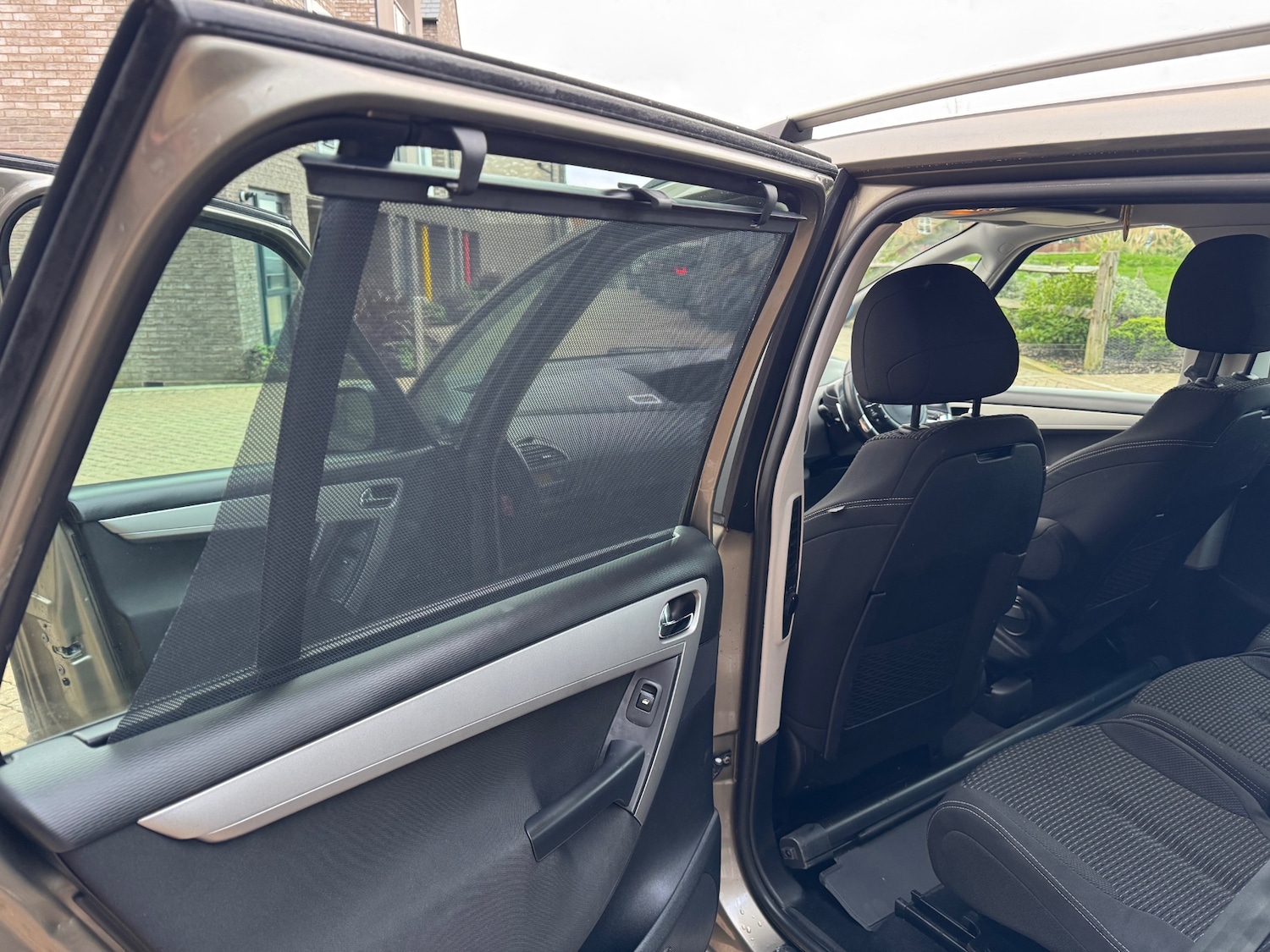 Used Citroen Grand C4 Picasso 2011 for sale - 77613685: Photo 10