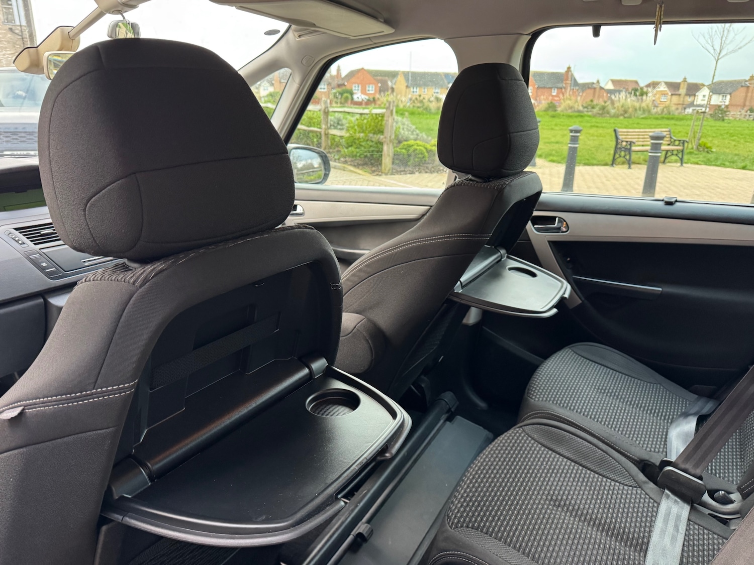 Used Citroen Grand C4 Picasso 2011 for sale - 77613685: Photo 9