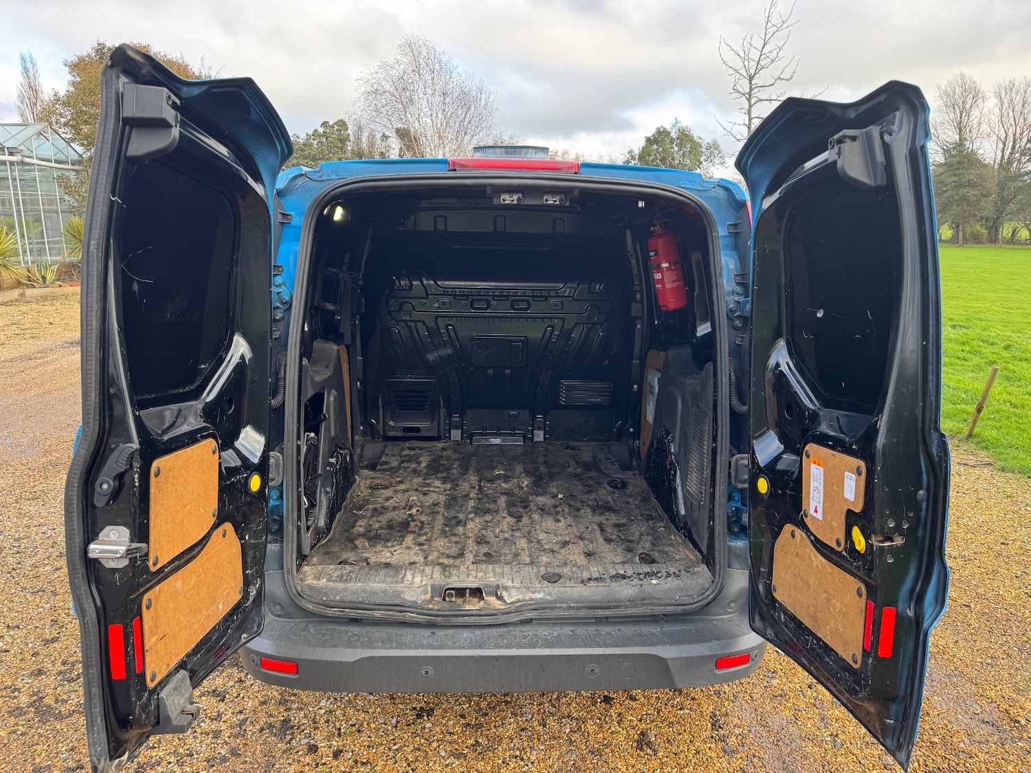 Used Ford Transit Connect 2015 for sale - 77303888: Photo 8