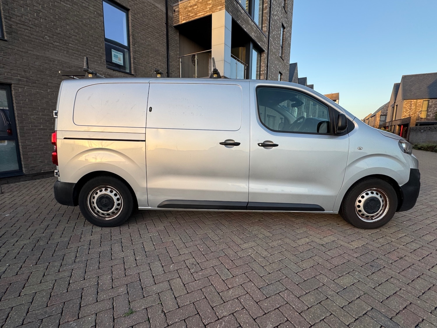 Used Peugeot Expert 2019 for sale - 76895643: Photo 2