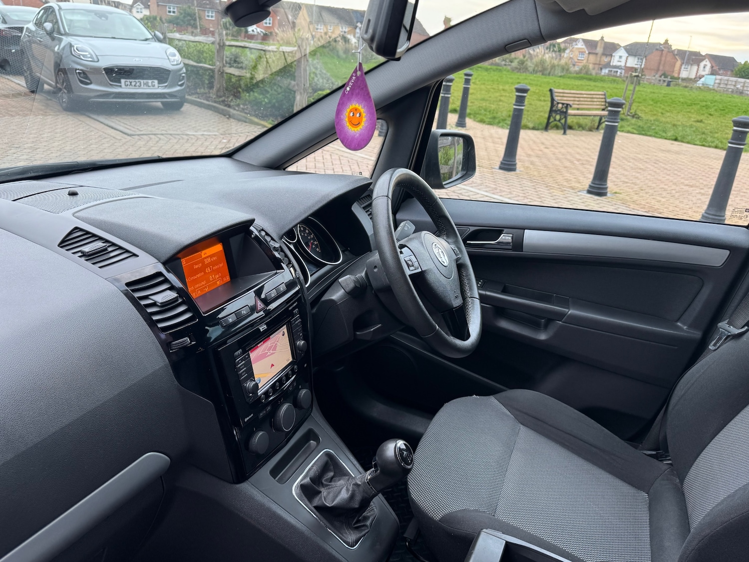 Used Vauxhall Zafira 2014 for sale - 77254076: Photo 11