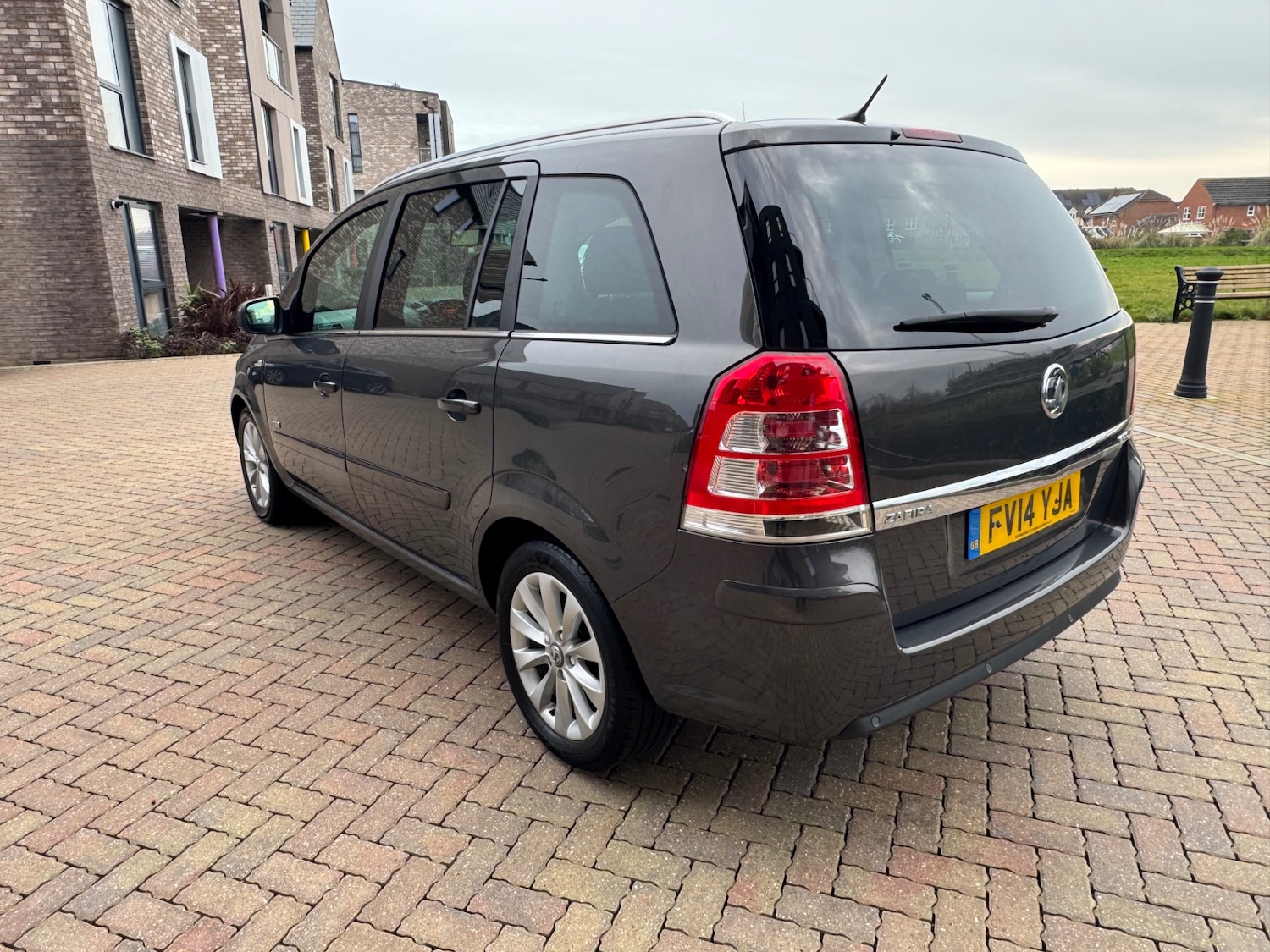 Used Vauxhall Zafira 2014 for sale - 77254076: Photo 7