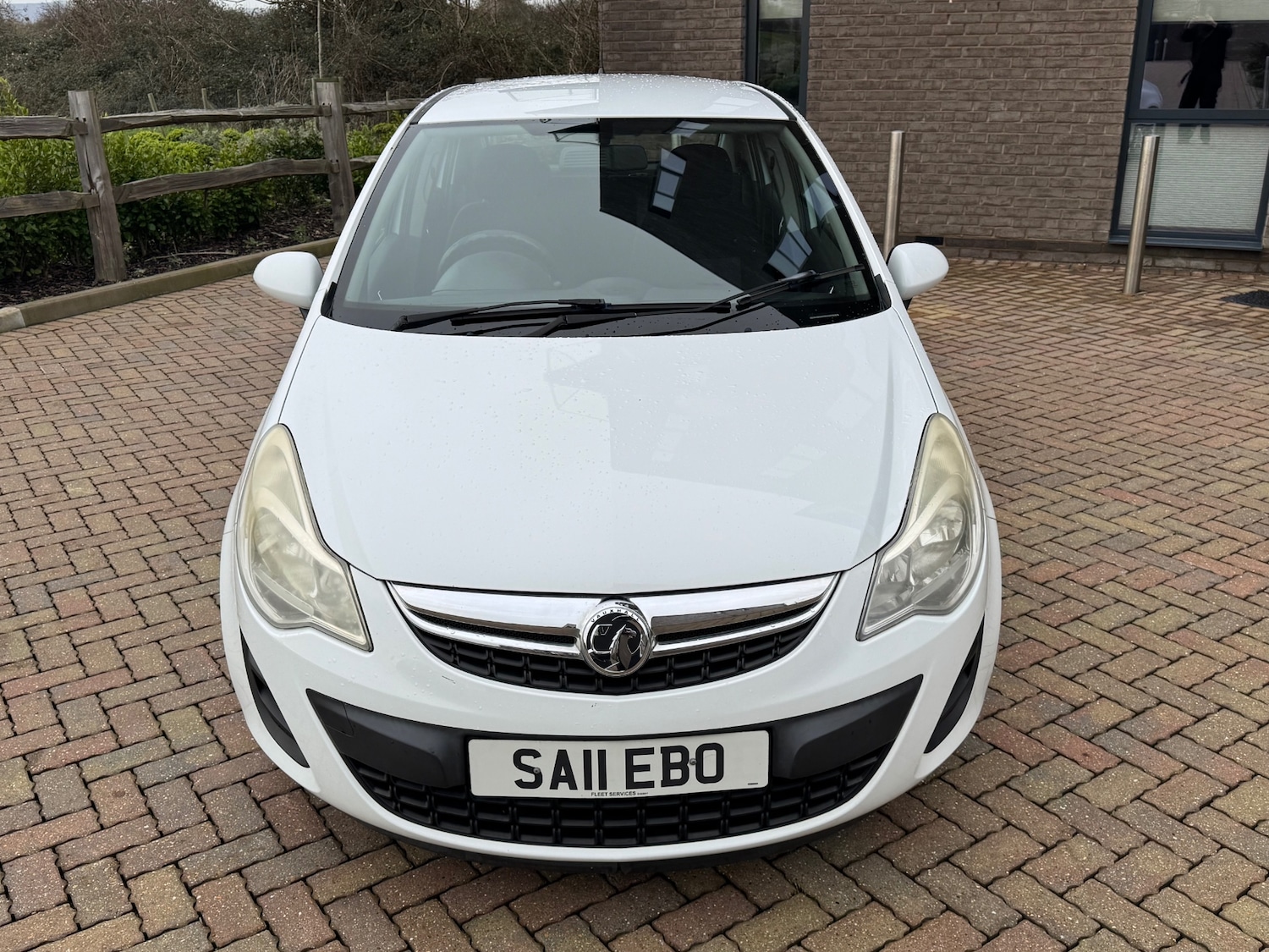 Used Vauxhall Corsa 2011 for sale - 77145189: Photo 3