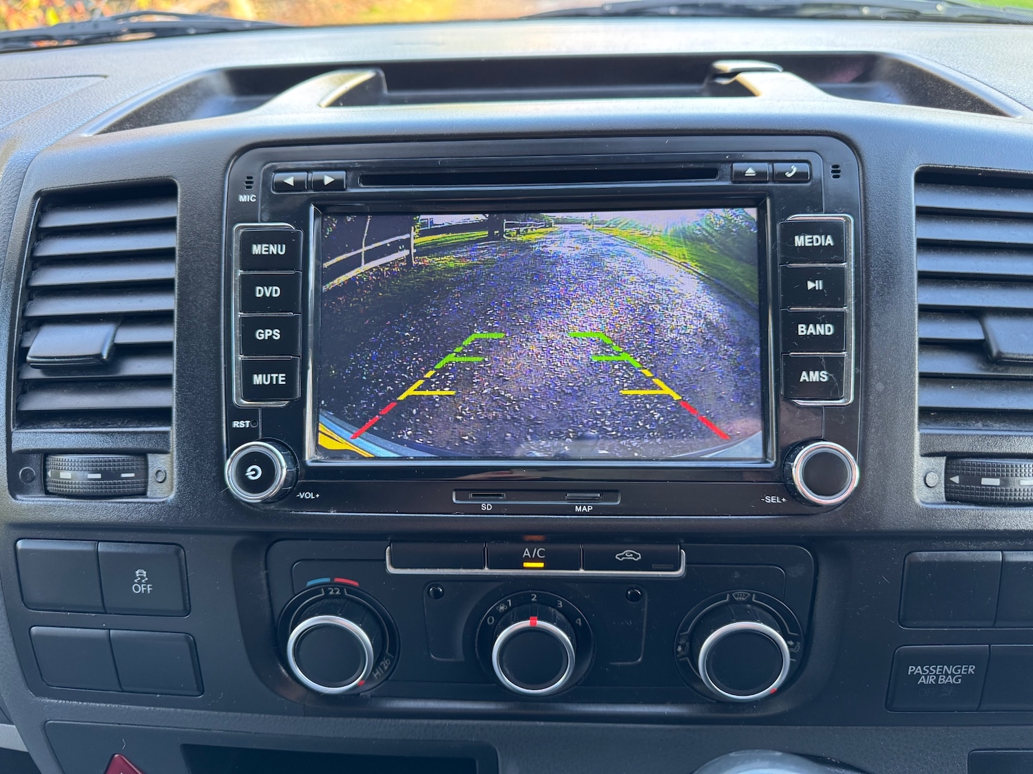 Used Volkswagen Transporter 2012 for sale - 77208569: Photo 17