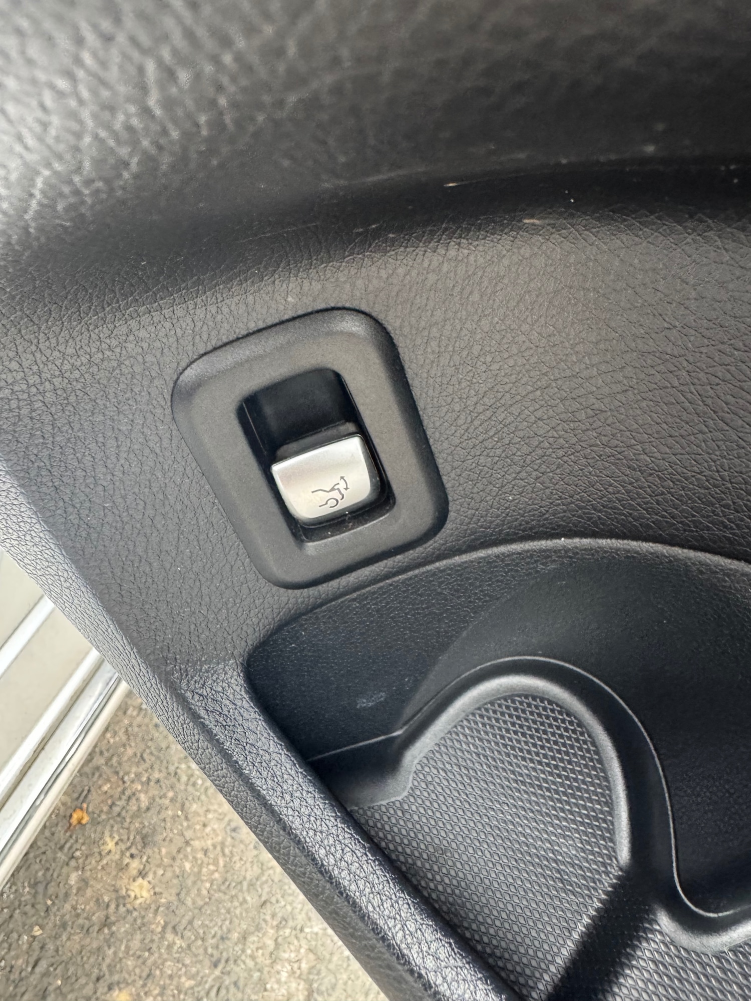 Used Mercedes-Benz C Class 2014 for sale - 78084660: Photo 60