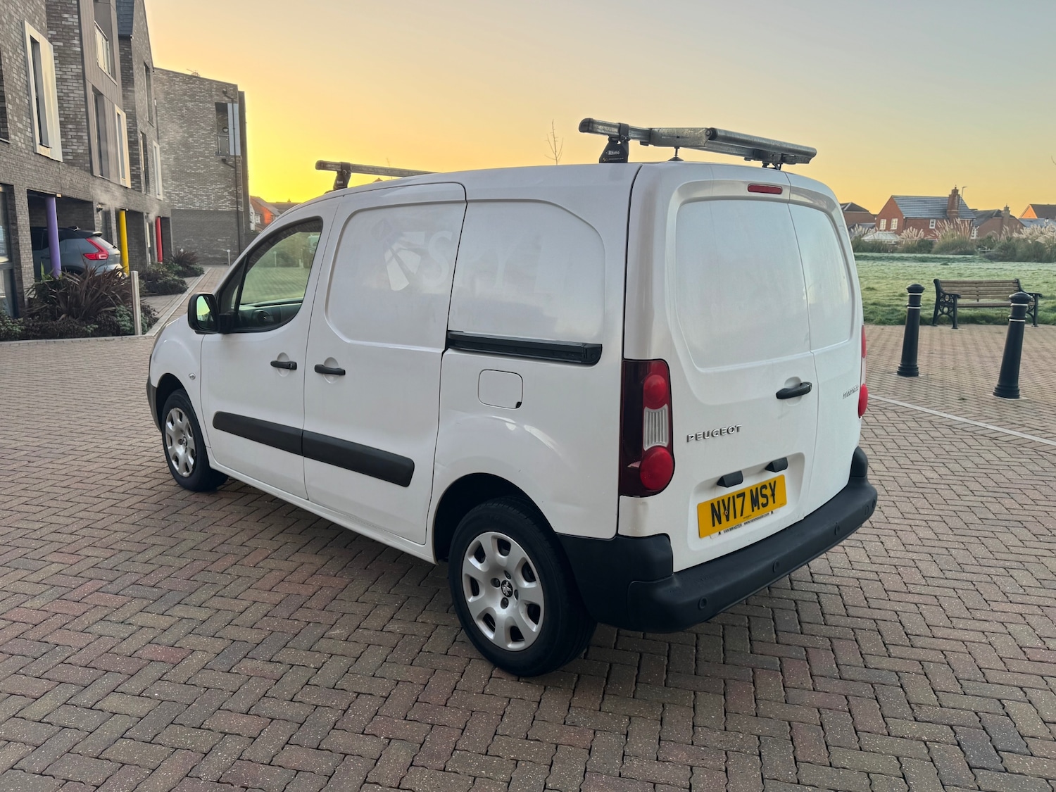 Used Peugeot Partner 2017 for sale - 76895648: Photo 6