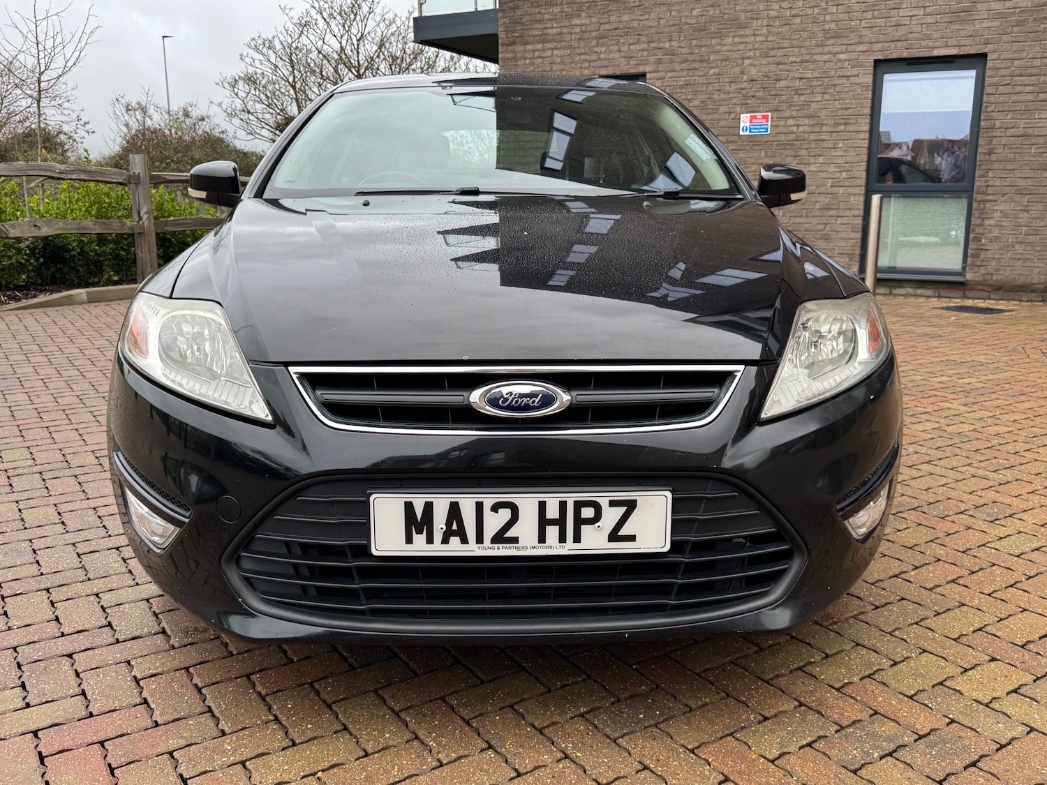 Used Ford Mondeo 2012 for sale - 76895301: Photo 2