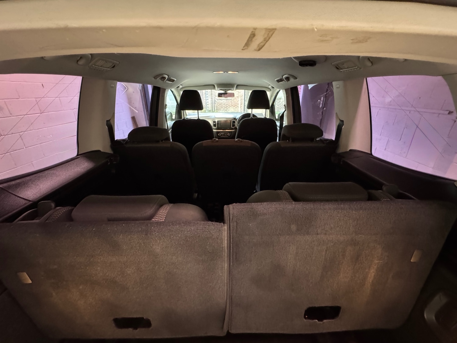 Used Volkswagen Sharan 2011 for sale - 77662678: Photo 17