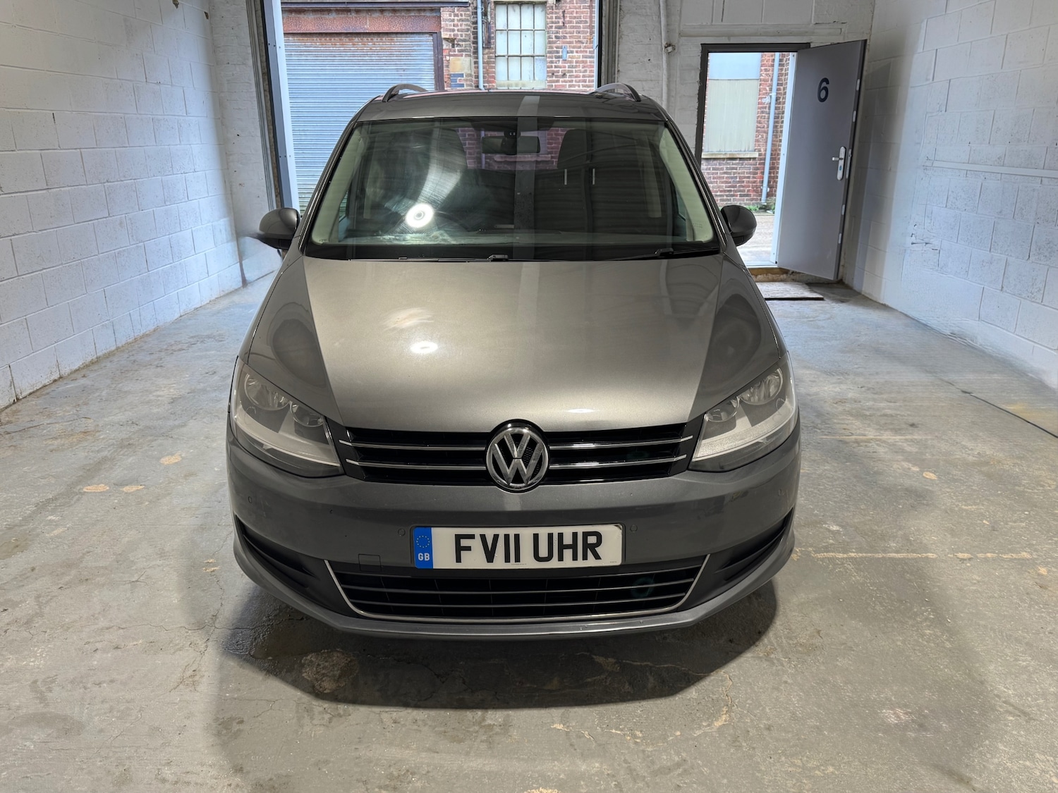 Used Volkswagen Sharan 2011 for sale - 77662678: Photo 2