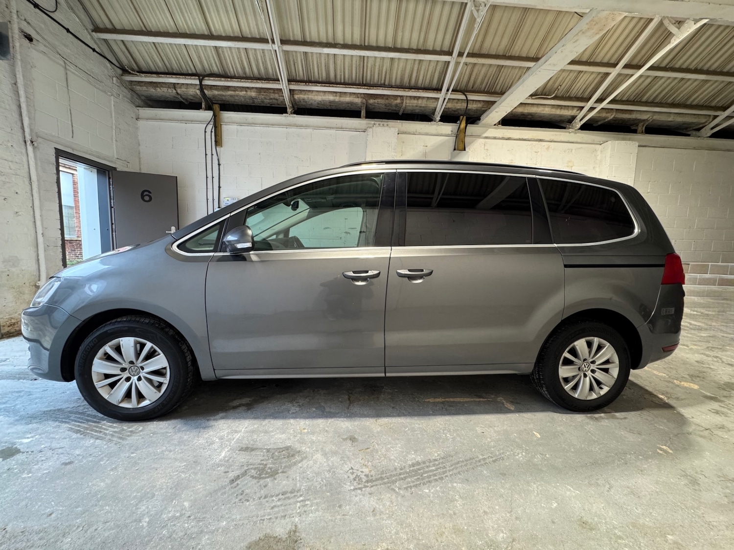 Used Volkswagen Sharan 2011 for sale - 77662678: Photo 26