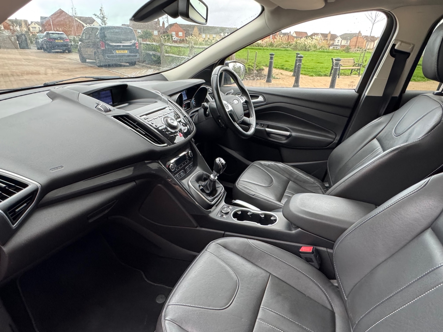 Used Ford Kuga 2015 for sale - 76895824: Photo 9