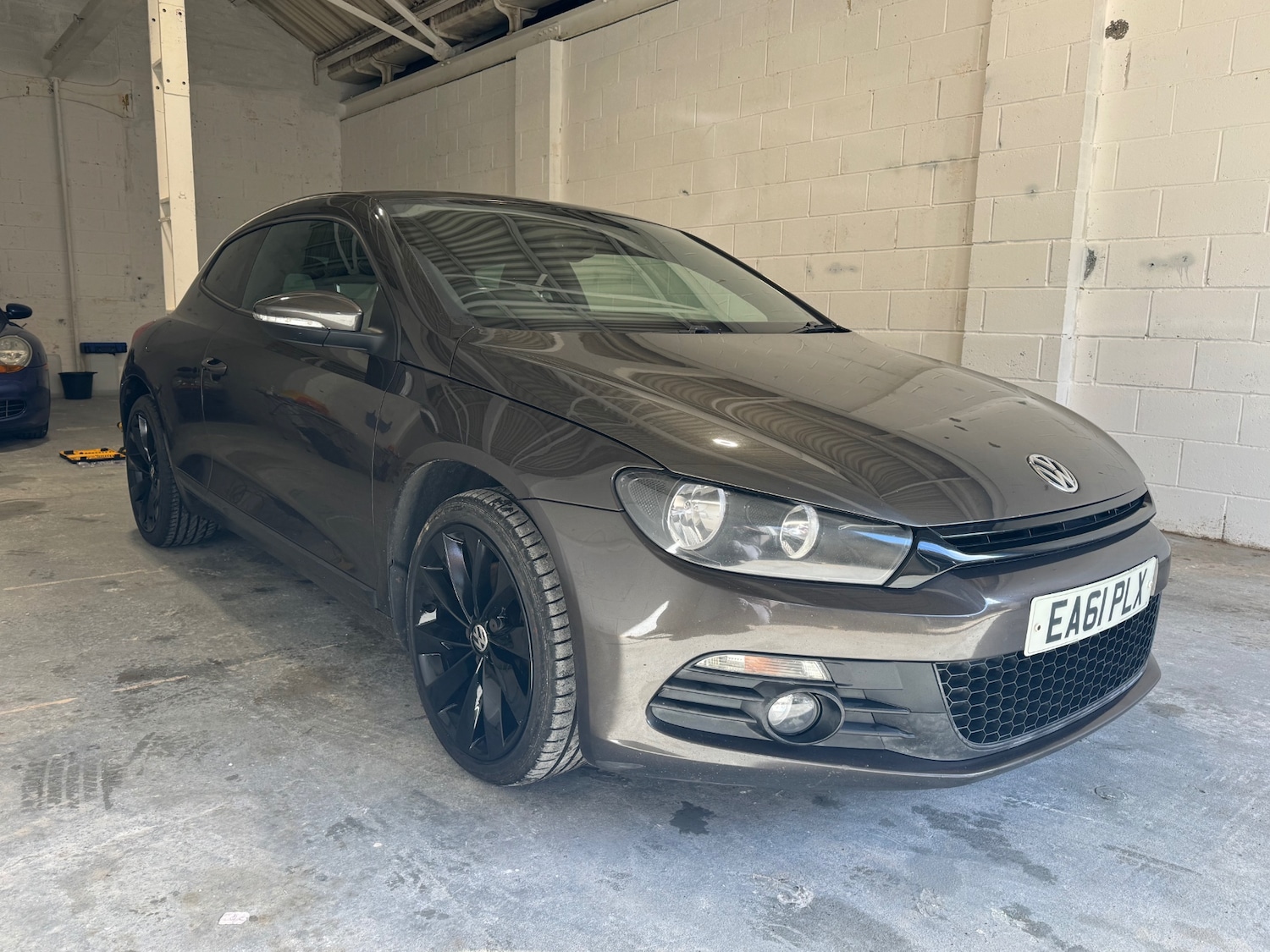 Used Volkswagen Scirocco 2011 for sale - 77145192: Photo 3