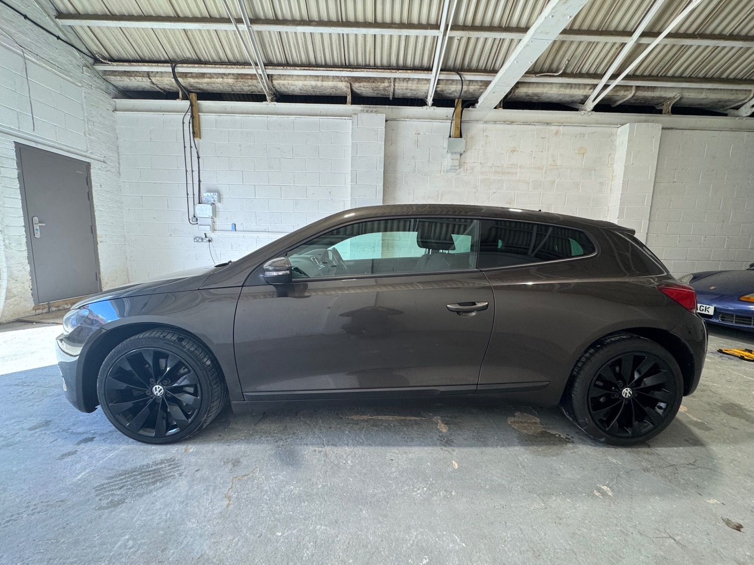 Used Volkswagen Scirocco 2011 for sale - 77145192: Photo 32