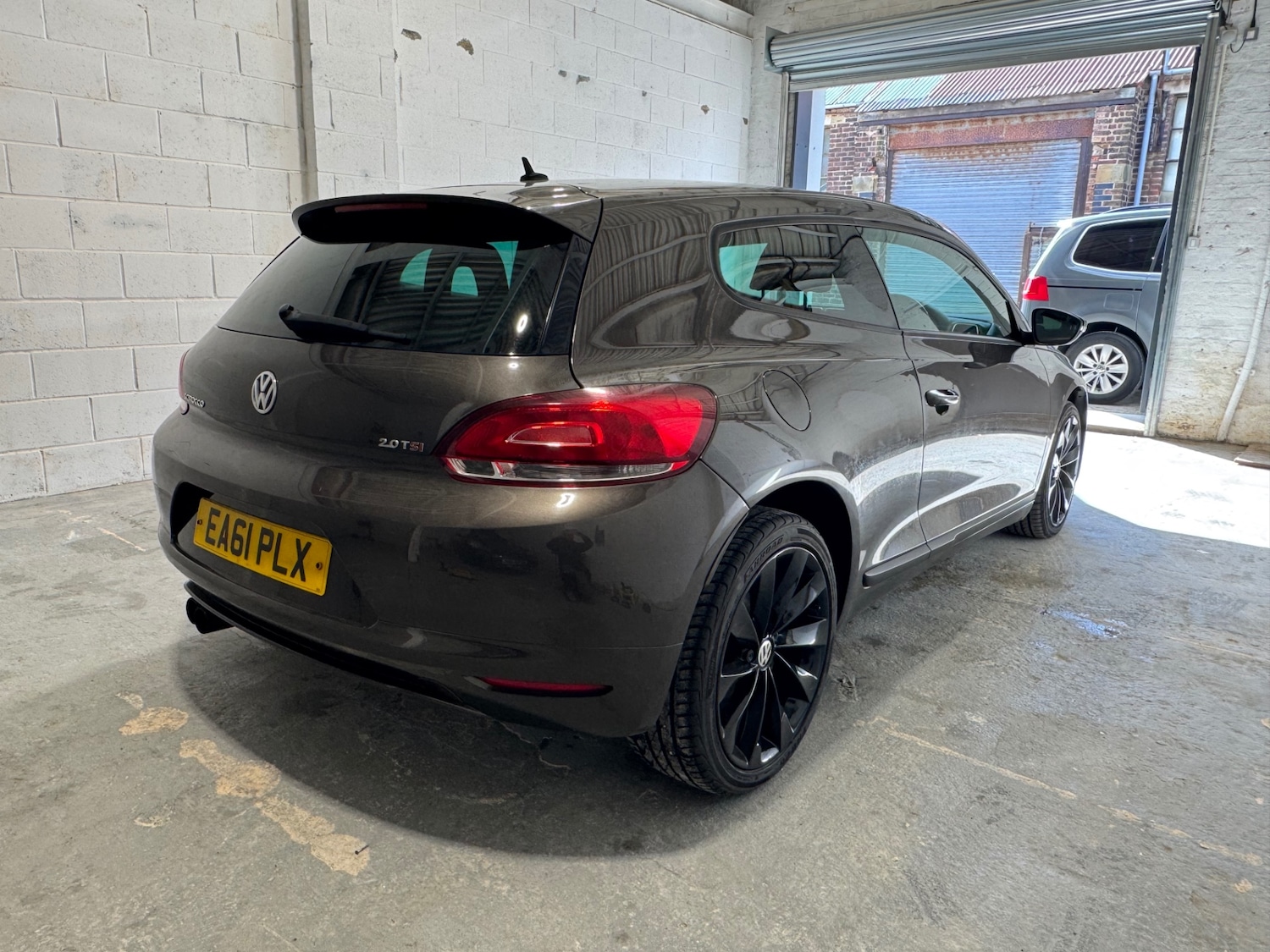 Used Volkswagen Scirocco 2011 for sale - 77145192: Photo 5