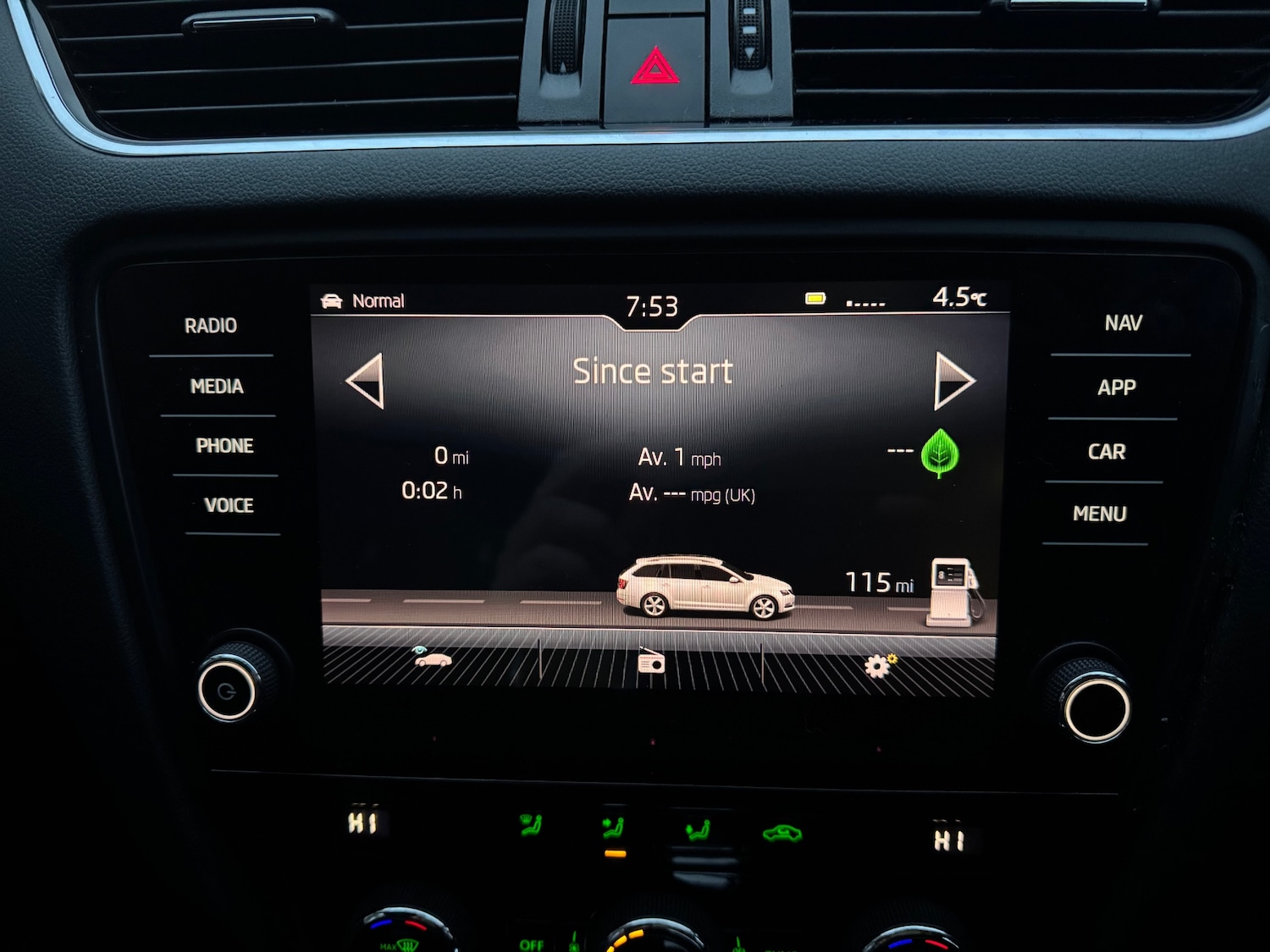 Used Skoda Octavia 2017 for sale - 77136415: Photo 46