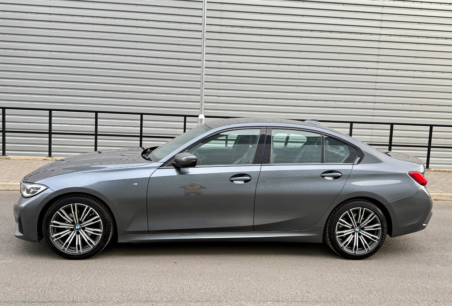 Used BMW 3 Series 2019 for sale - 76452019: Photo 30