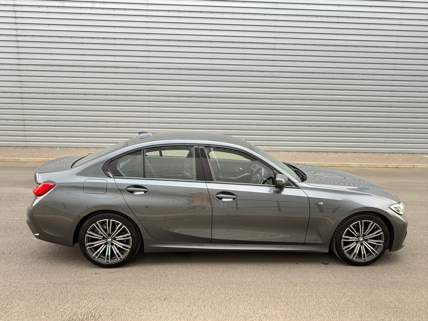 Used BMW 3 Series 2019 for sale - 76452019: Photo 32