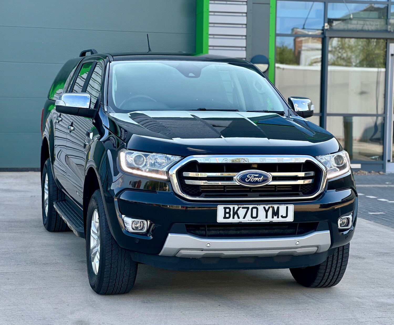 Vehicle 33