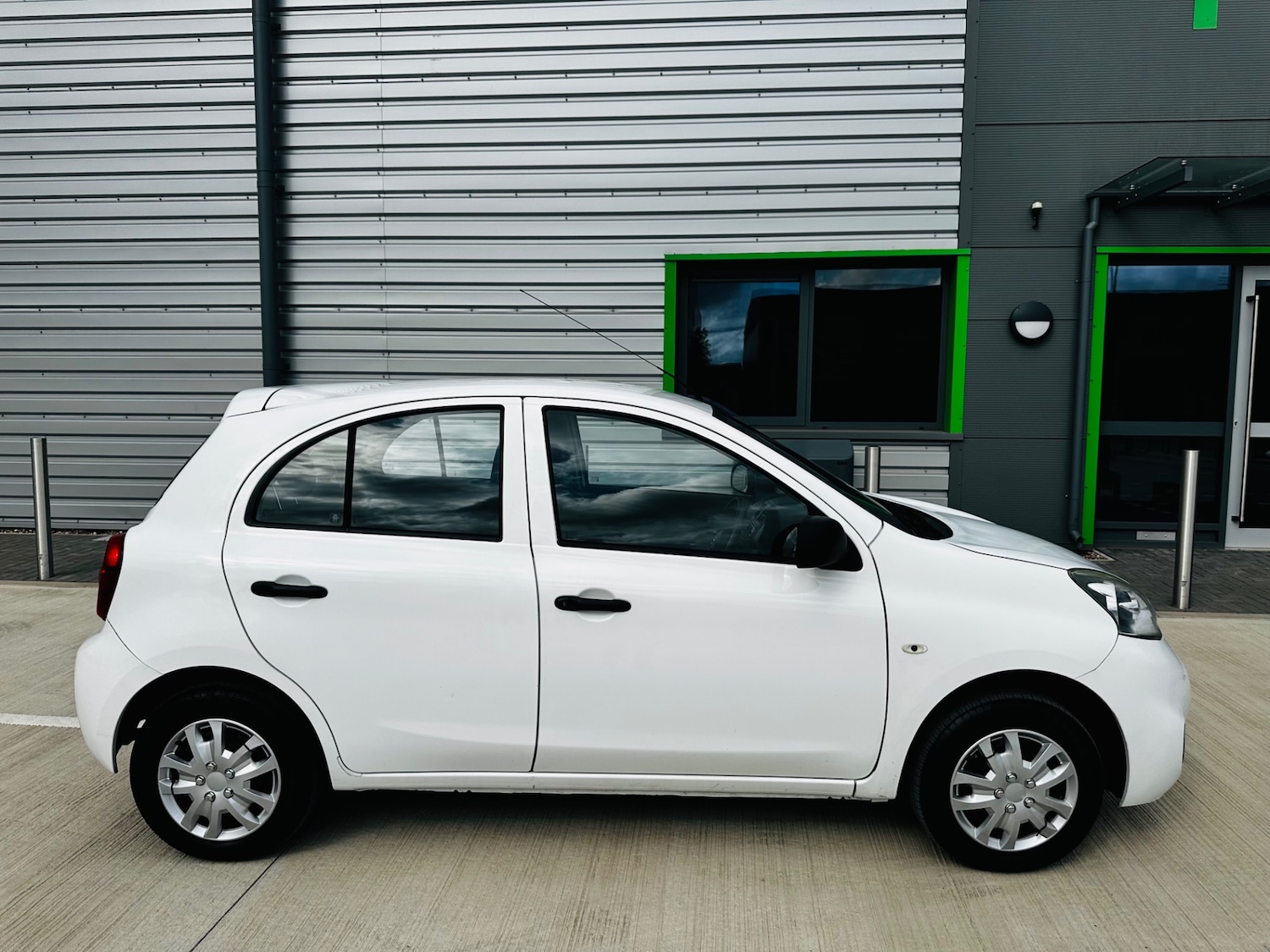 Vehicle 37