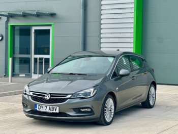 2017 (17) - 1.6 CDTi 16V 136 Elite Nav 5dr