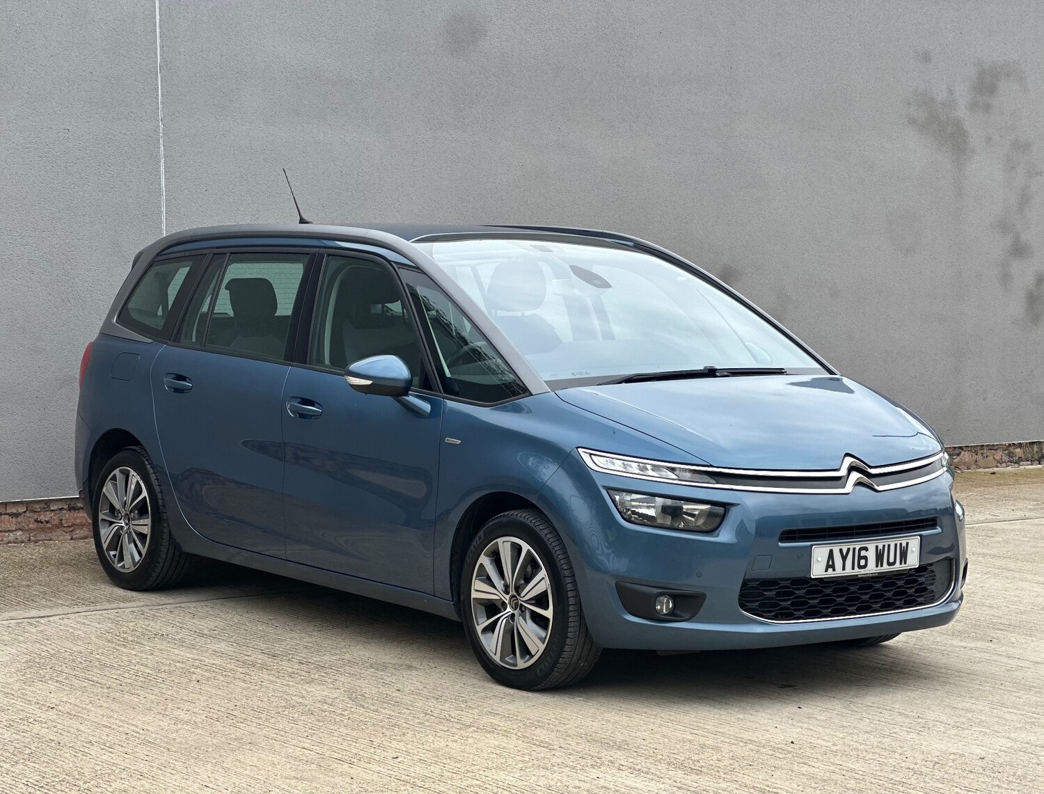 Used Citroen C4 Grand Picasso 2016 for sale - 76293397: Photo 15