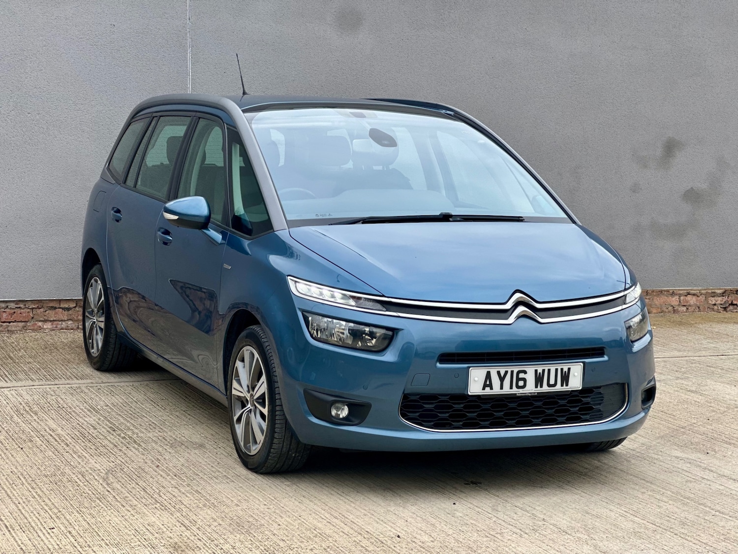 Used Citroen C4 Grand Picasso 2016 for sale - 76293397: Photo 16