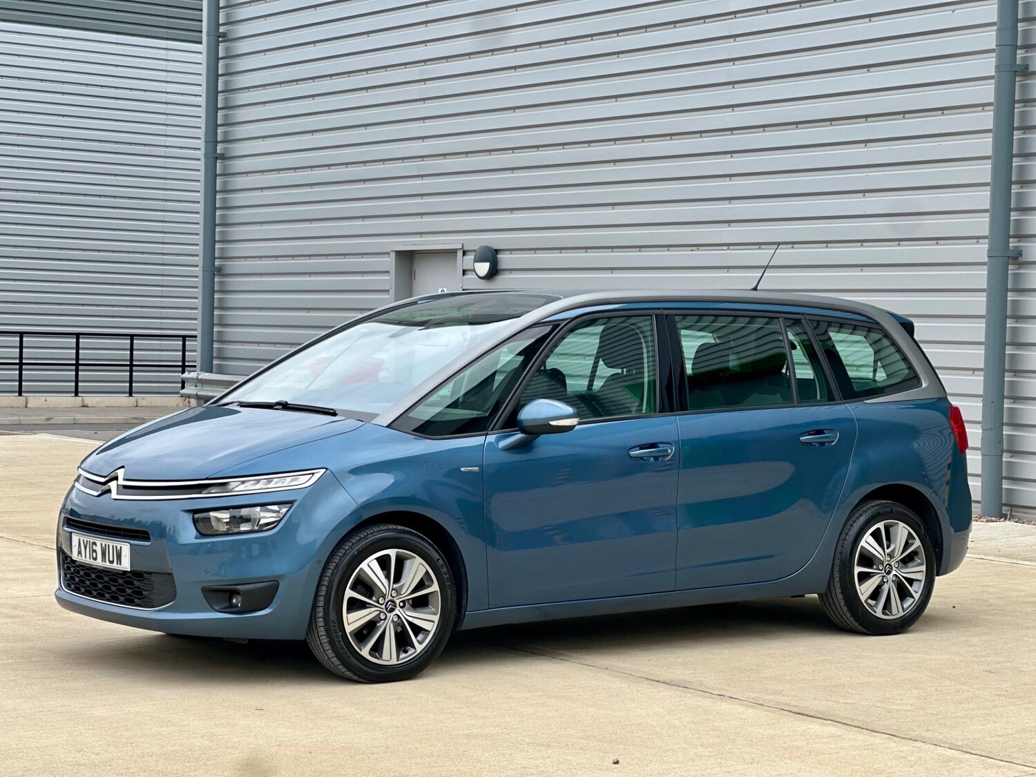 Used Citroen C4 Grand Picasso 2016 for sale - 76293397: Photo 43