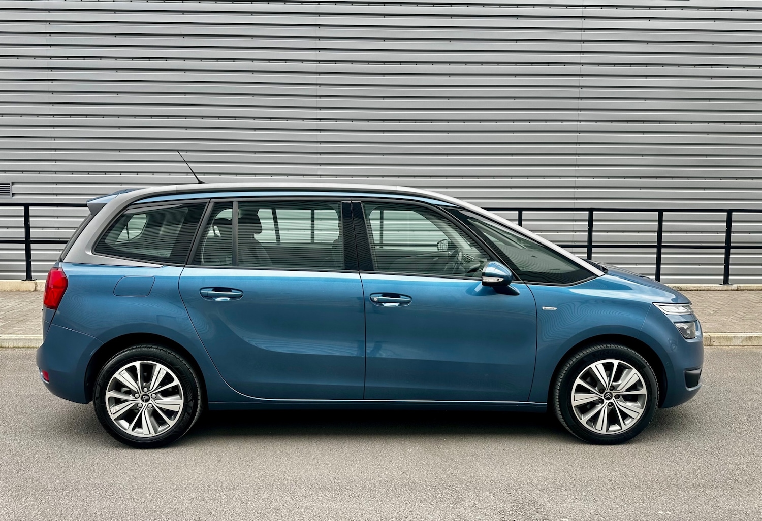 Used Citroen C4 Grand Picasso 2016 for sale - 76293397: Photo 46