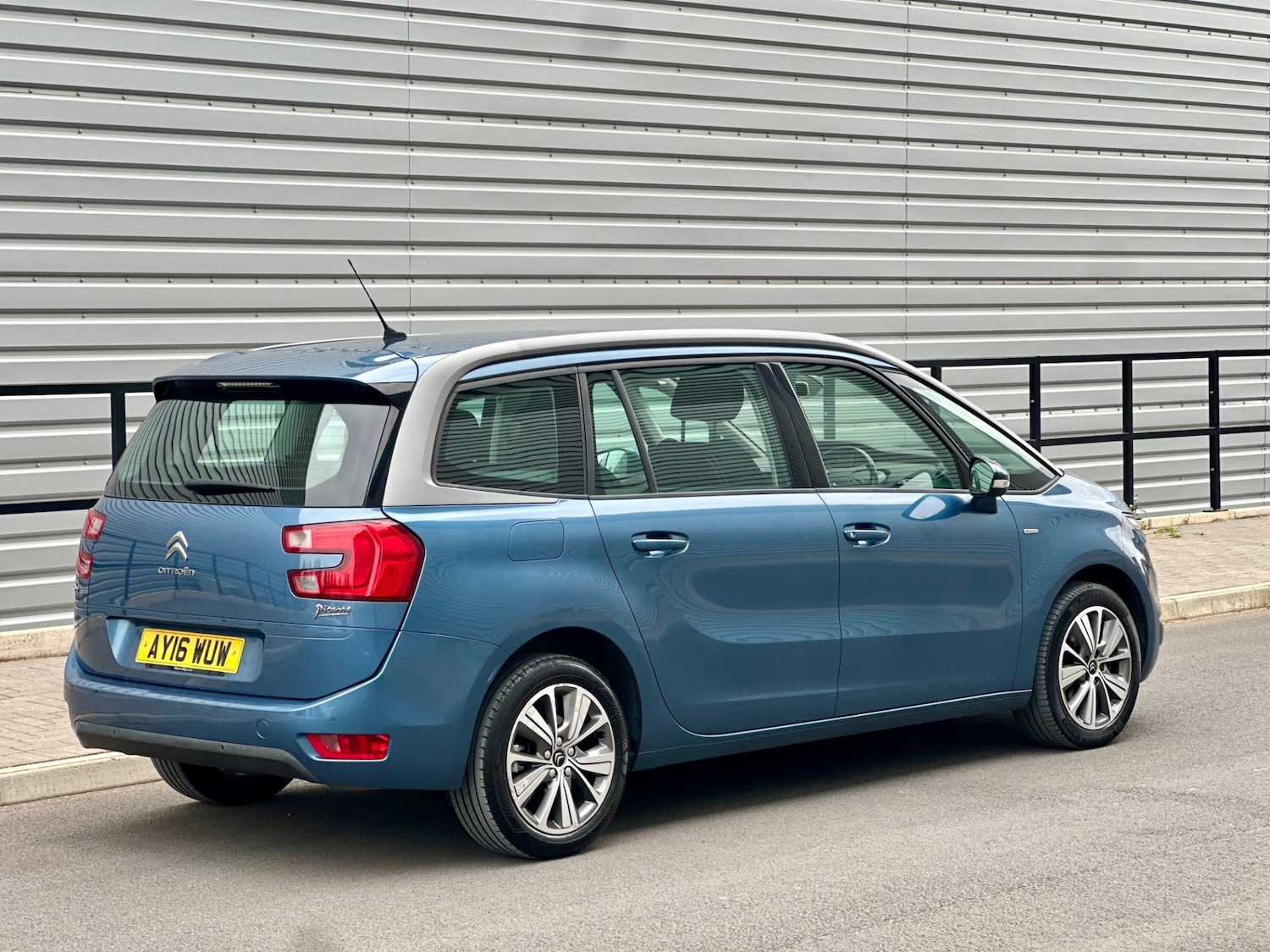 Used Citroen C4 Grand Picasso 2016 for sale - 76293397: Photo 47