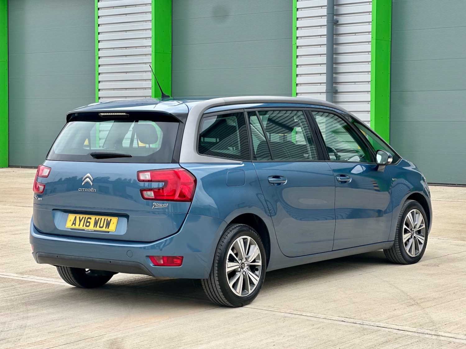Used Citroen C4 Grand Picasso 2016 for sale - 76293397: Photo 5