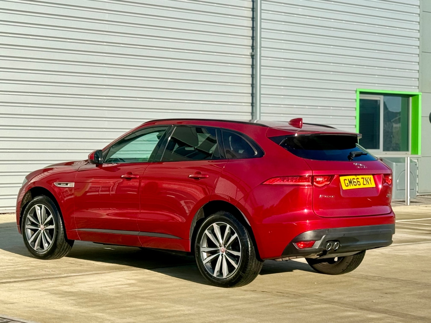 Used Jaguar F-Pace 2016 for sale - 77186513: Photo 18
