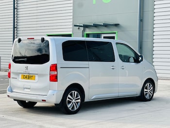 Used Peugeot Traveller 2018 for sale - 75719373: Photo
