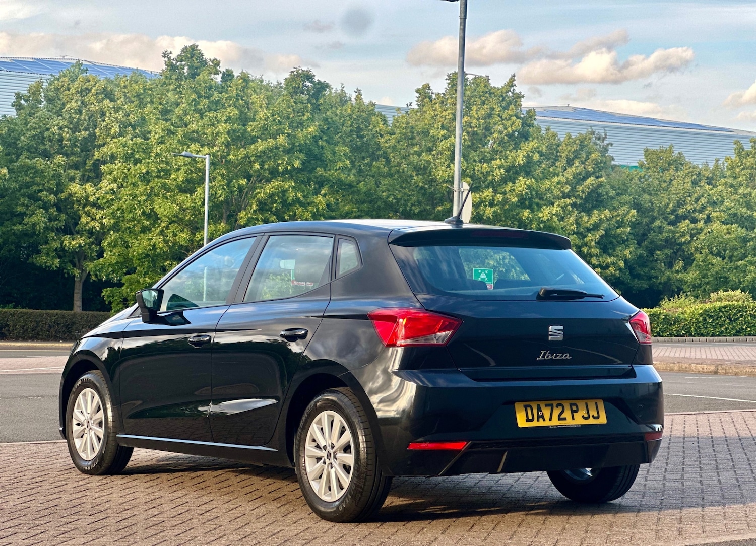 Vehicle 28