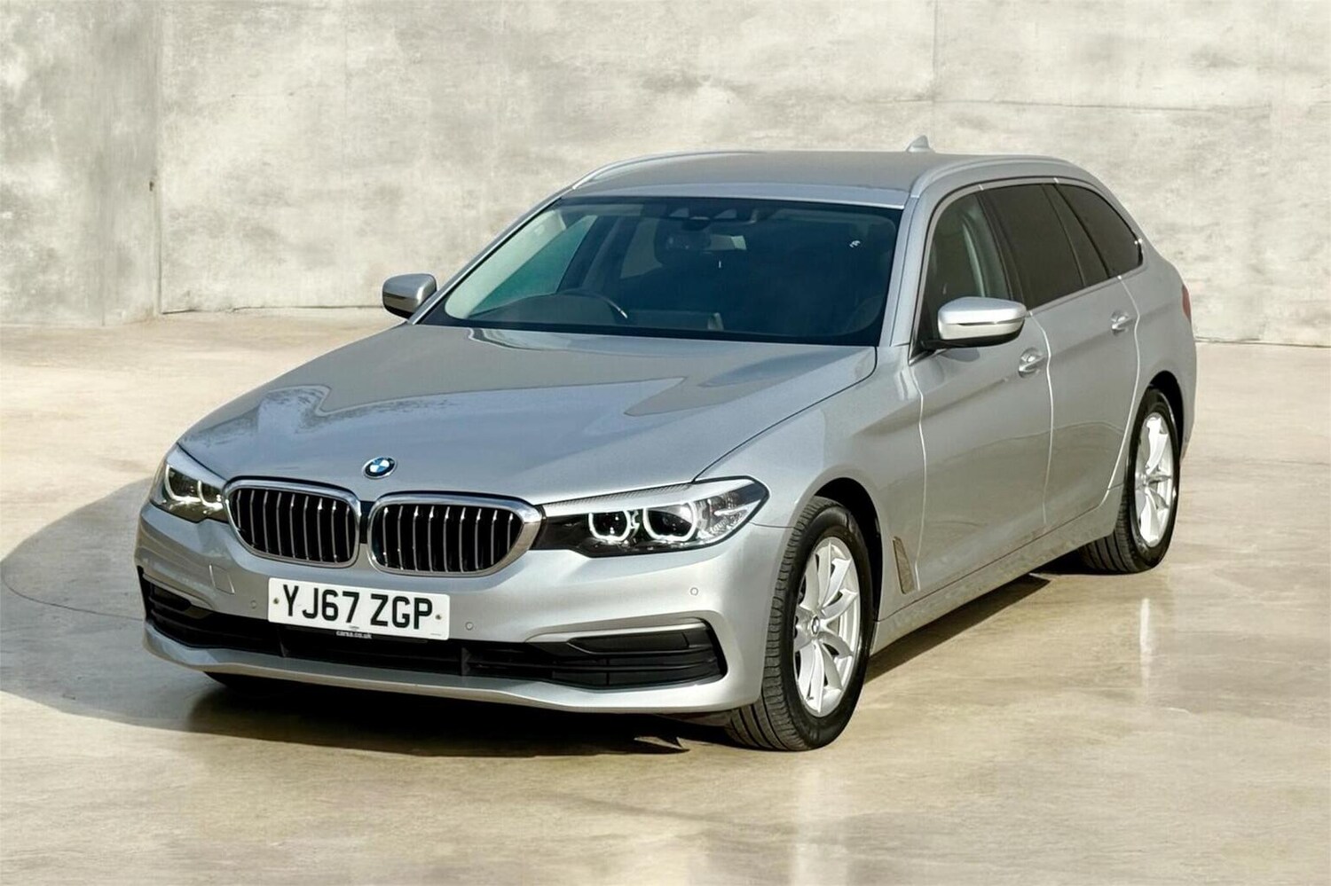 Used BMW 5 Series 2017 for sale - 77688998: Photo 18