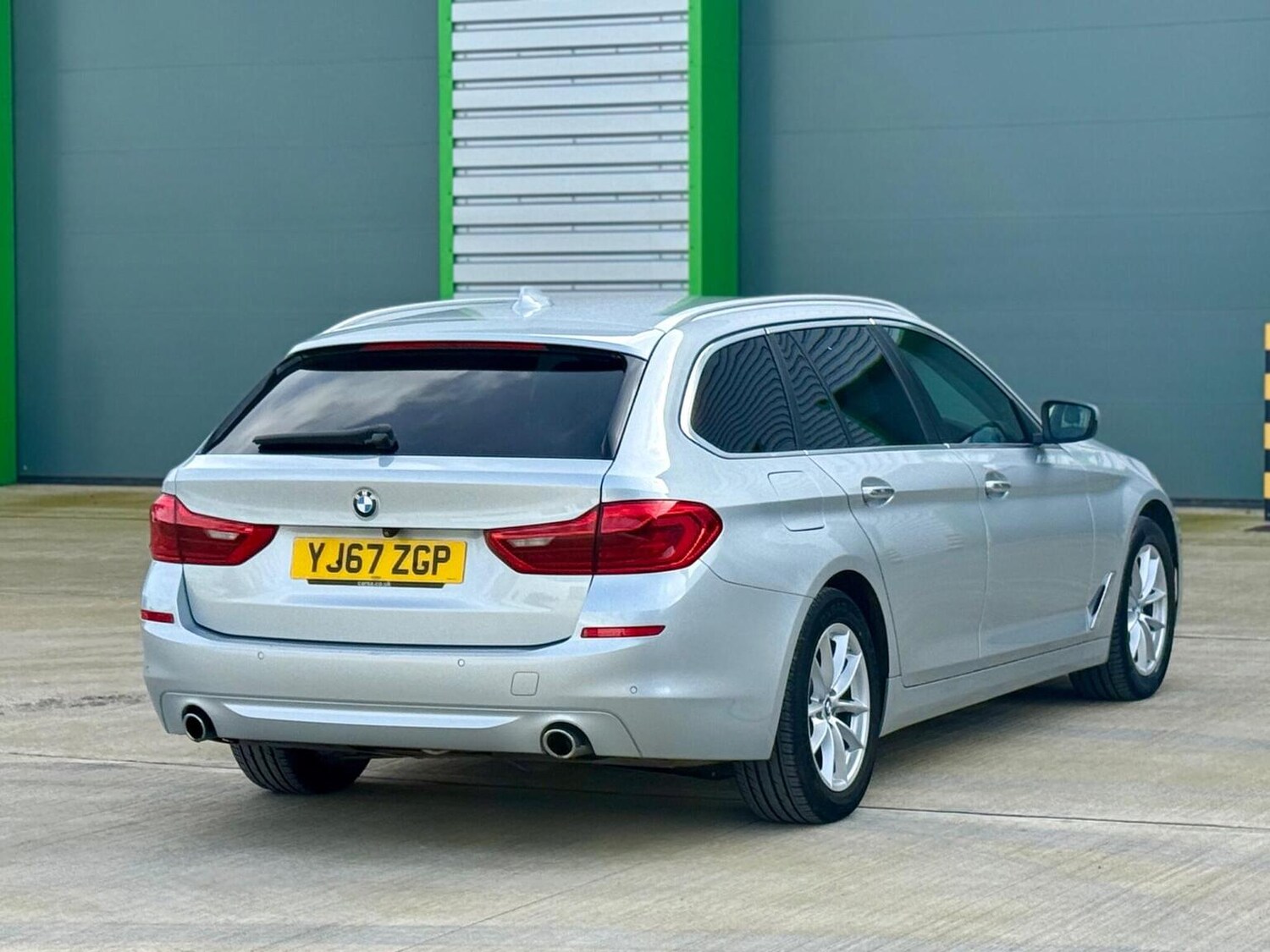 Used BMW 5 Series 2017 for sale - 77688998: Photo 41