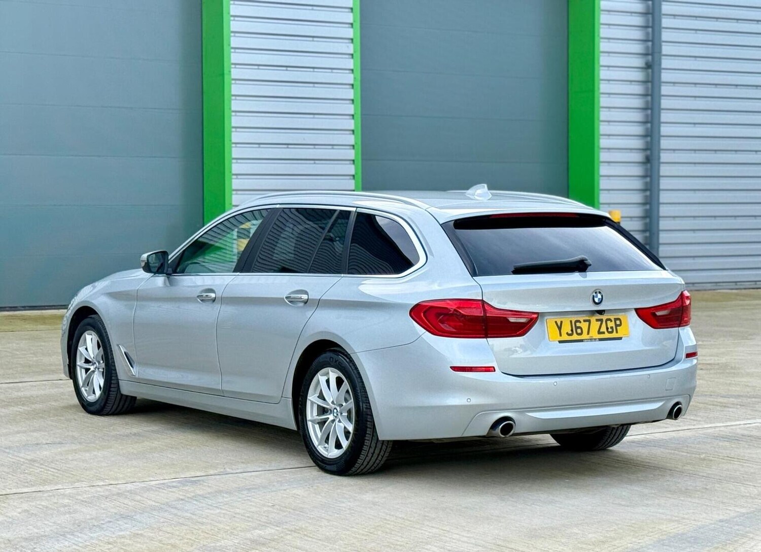 Used BMW 5 Series 2017 for sale - 77688998: Photo 46