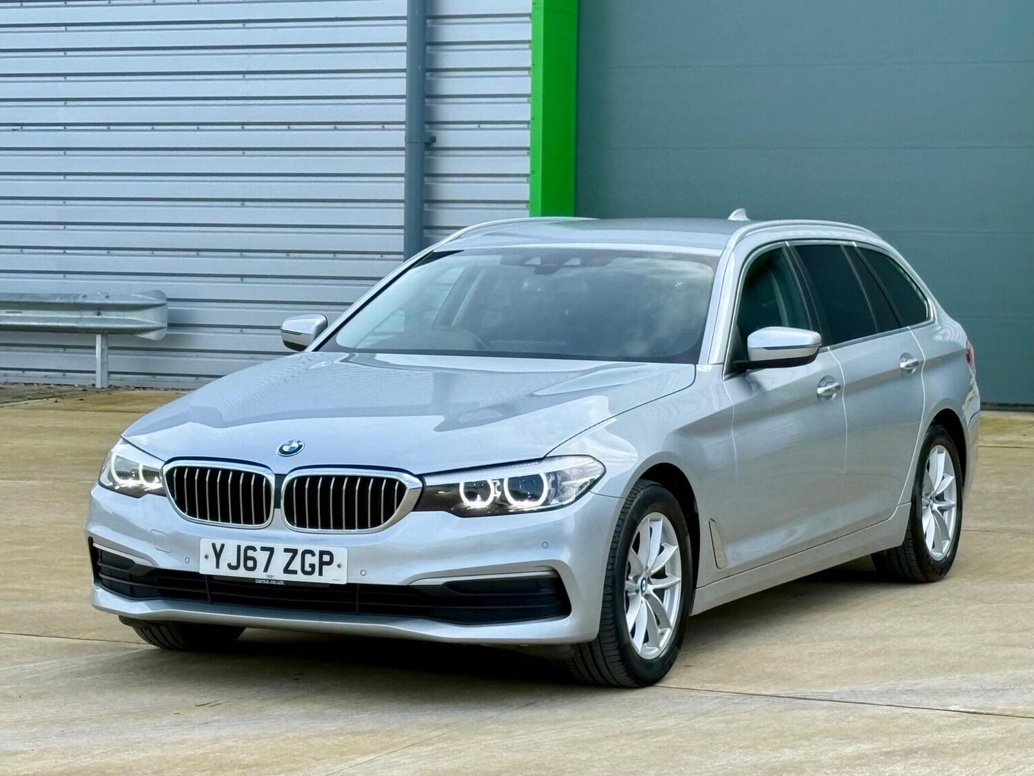 Used BMW 5 Series 2017 for sale - 77688998: Photo 57