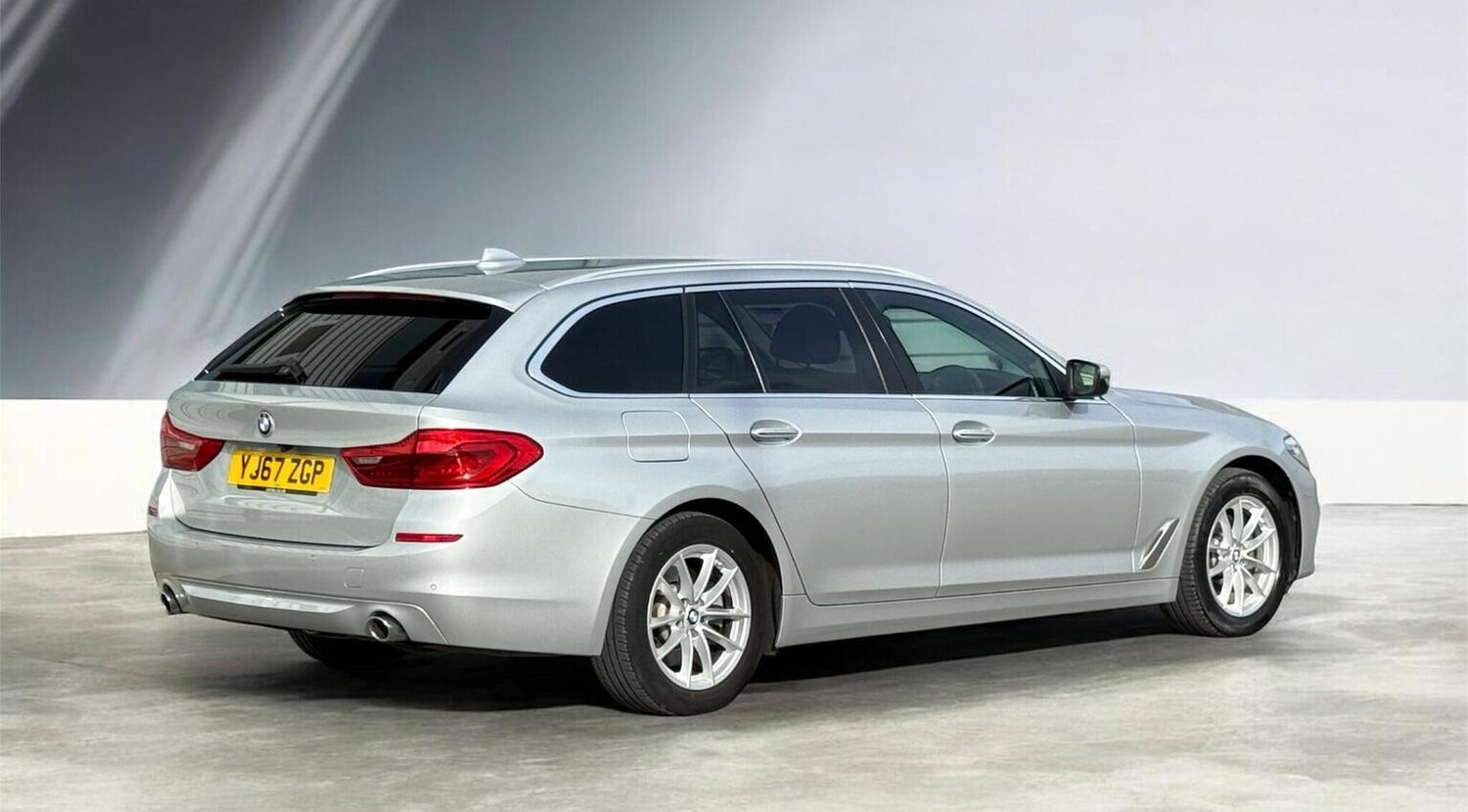 Used BMW 5 Series 2017 for sale - 77688998: Photo 6