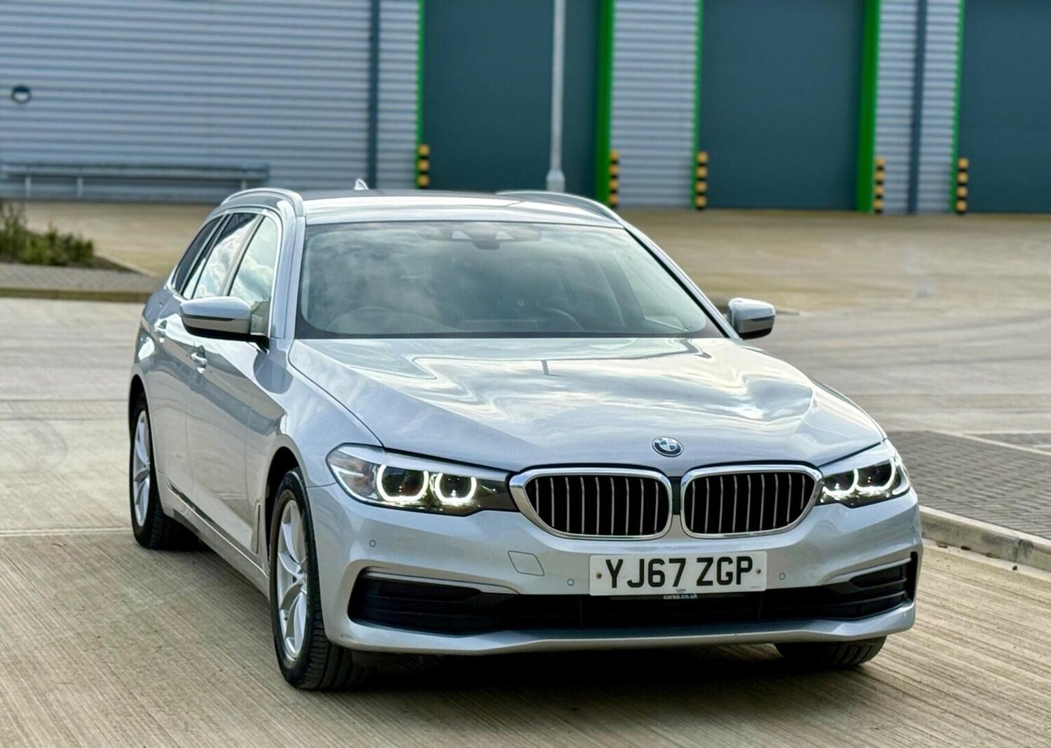 Used BMW 5 Series 2017 for sale - 77688998: Photo 62