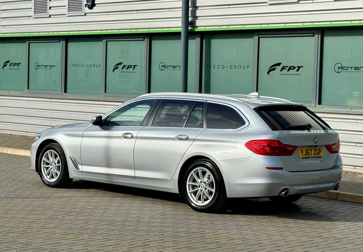 Used BMW 5 Series 2017 for sale - 77688998: Photo 80