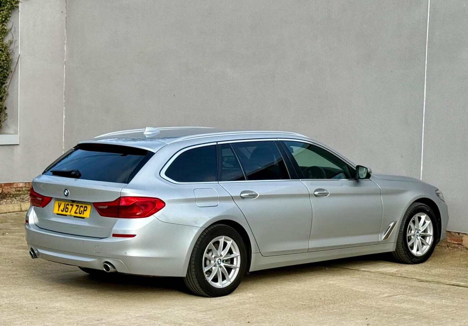 Used BMW 5 Series 2017 for sale - 77688998: Photo 91