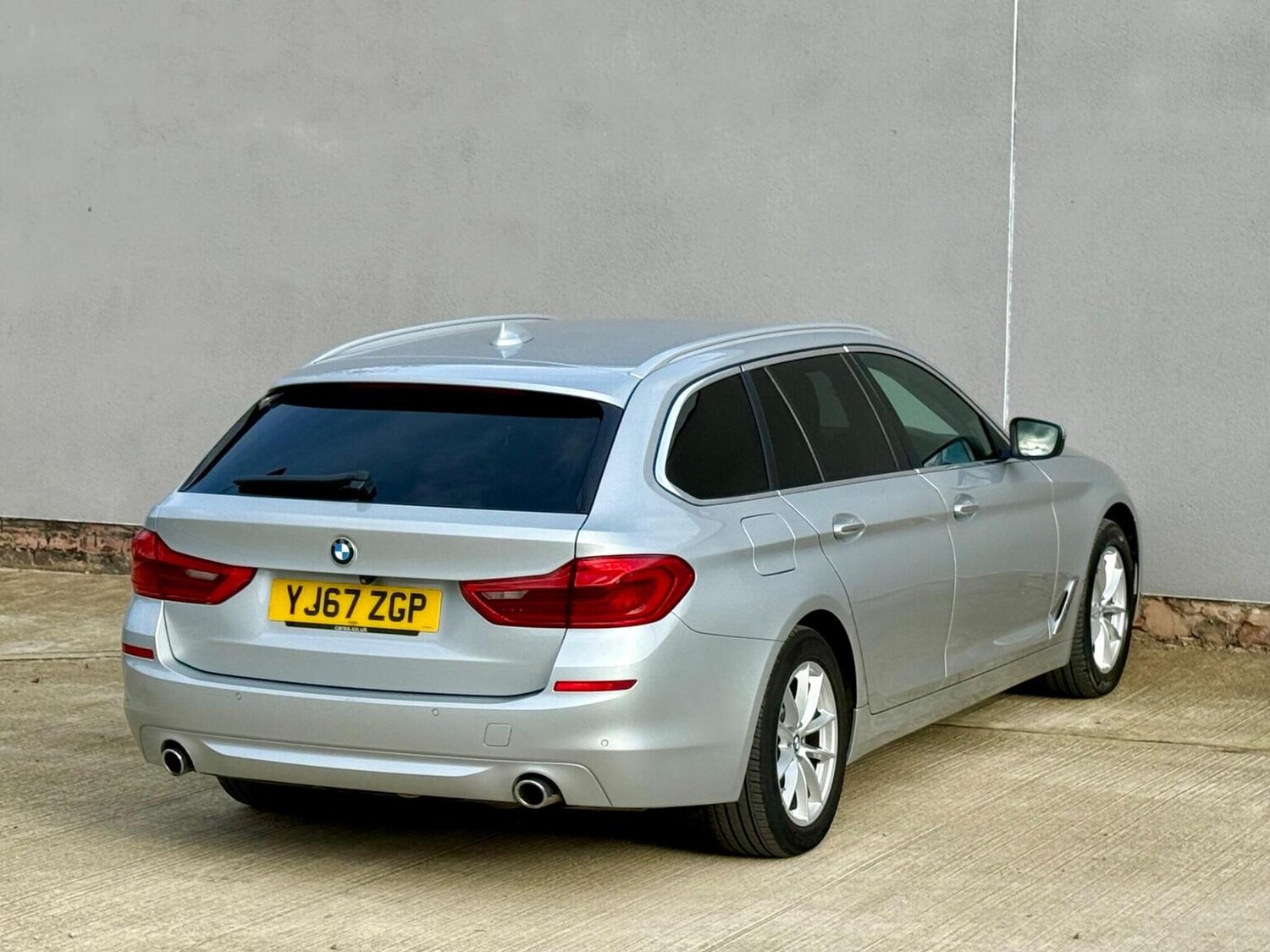 Used BMW 5 Series 2017 for sale - 77688998: Photo 92