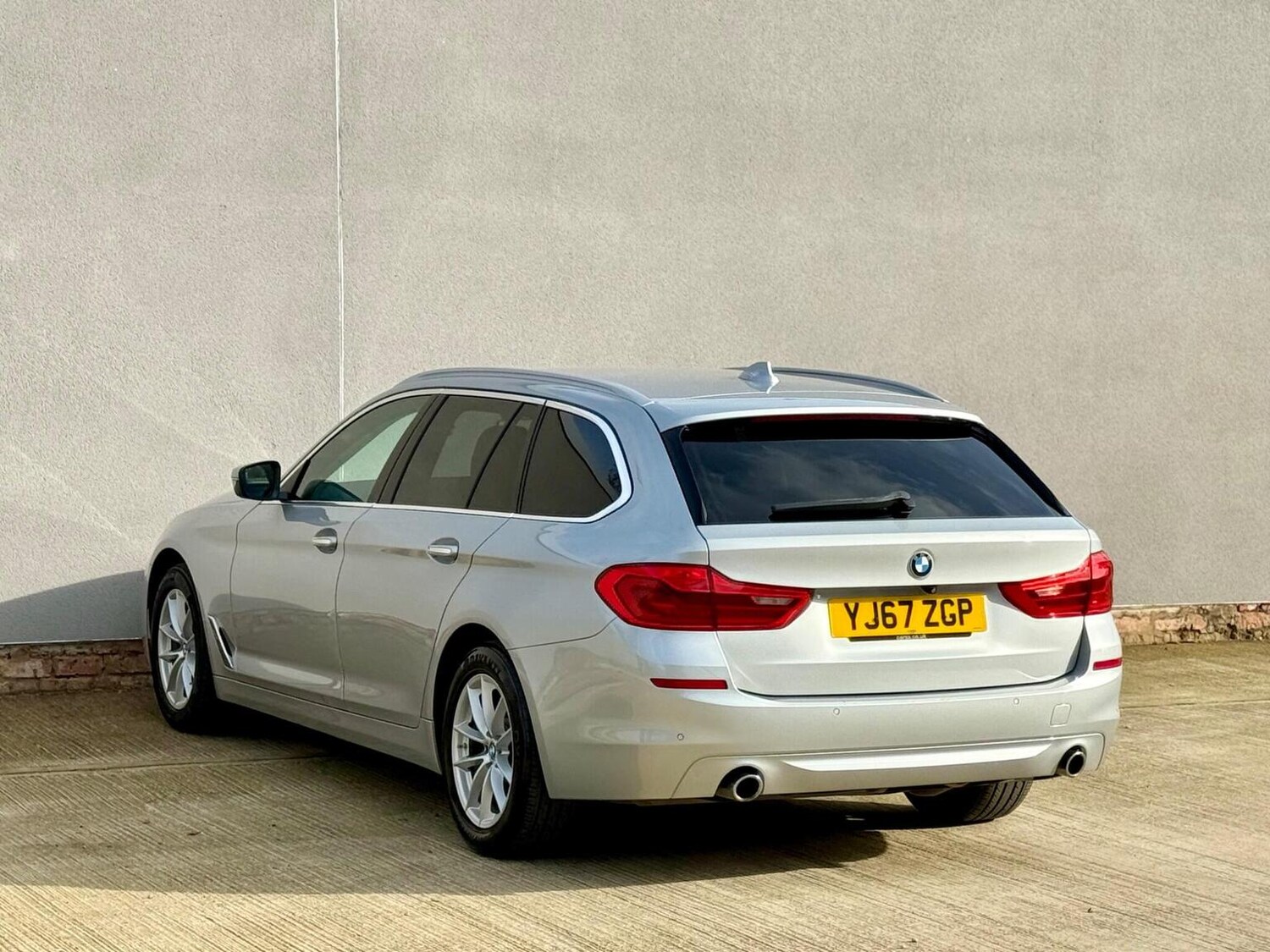 Used BMW 5 Series 2017 for sale - 77688998: Photo 95