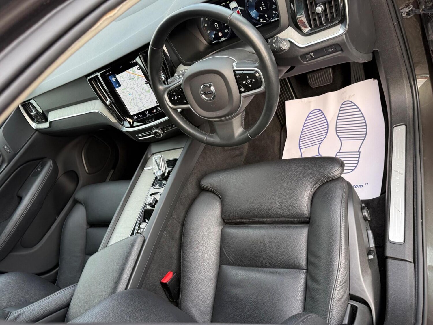 Used Volvo V60 2021 for sale - 77688989: Photo 11